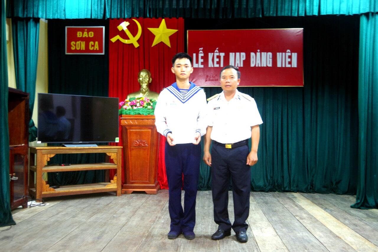 Trở thành đảng viên nơi "đầu sóng"