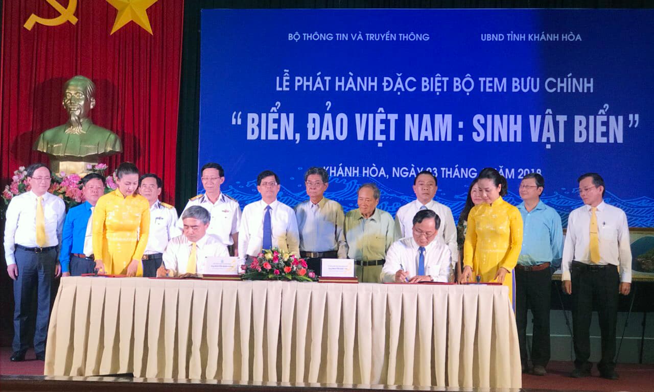 Phát hành đặc biệt bộ tem bưu chính về biển, đảo Việt Nam