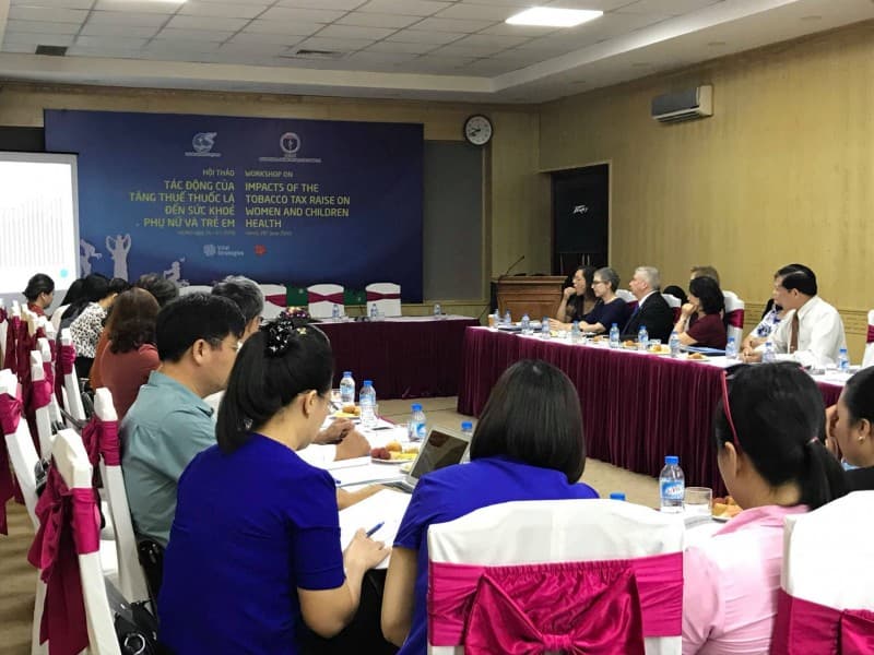 Người hút thuốc ở Việt Nam đã chi 31 nghìn tỷ đồng để mua thuốc lá
