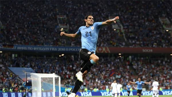 Uruguay - Bồ Đào Nha 2-1: Quái vật ba đầu sáu tay