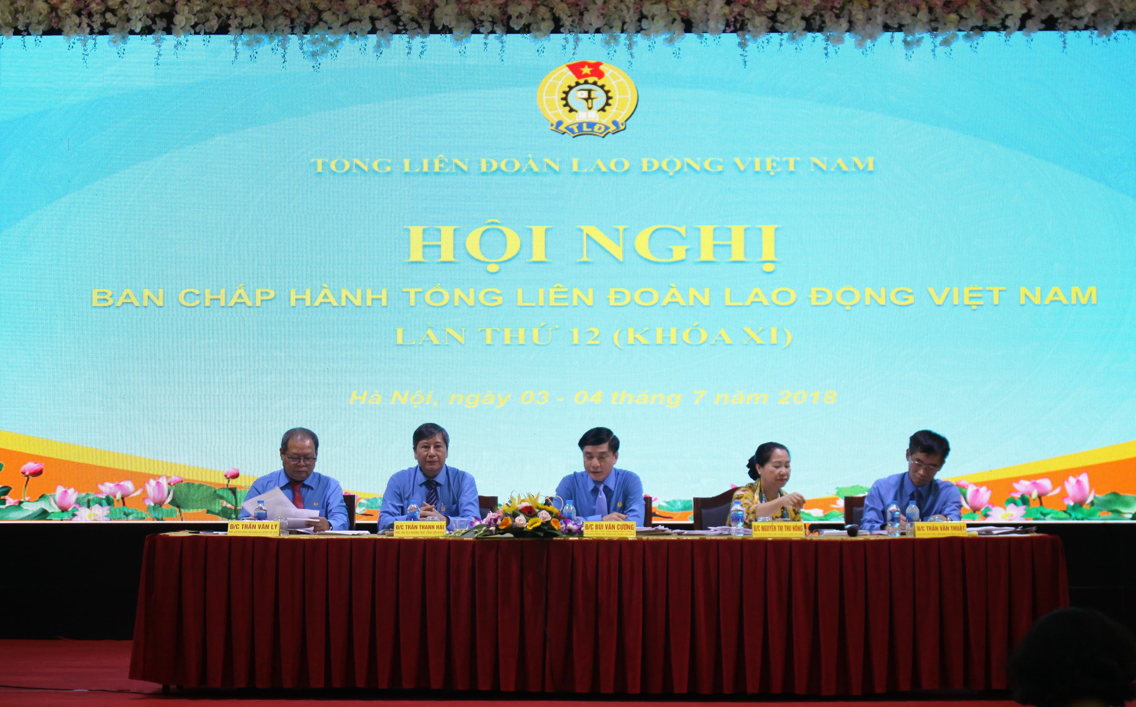 Hội nghị Ban Chấp hành Tổng Liên đoàn Lao động Việt Nam lần thứ 12 (khóa XI)