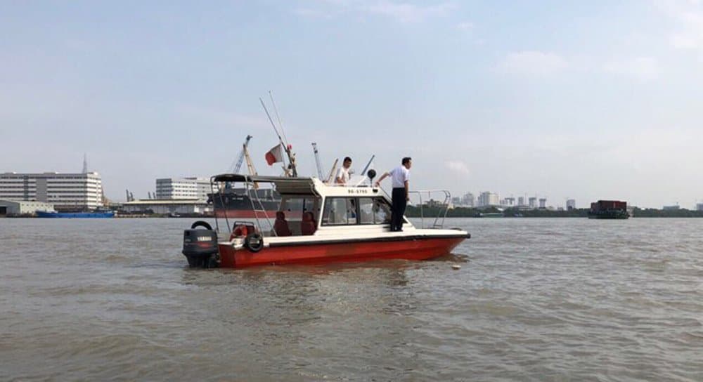 Khẩn trương tìm kiếm 2 người mất tích trong vụ tai nạn trên sông Sài Gòn