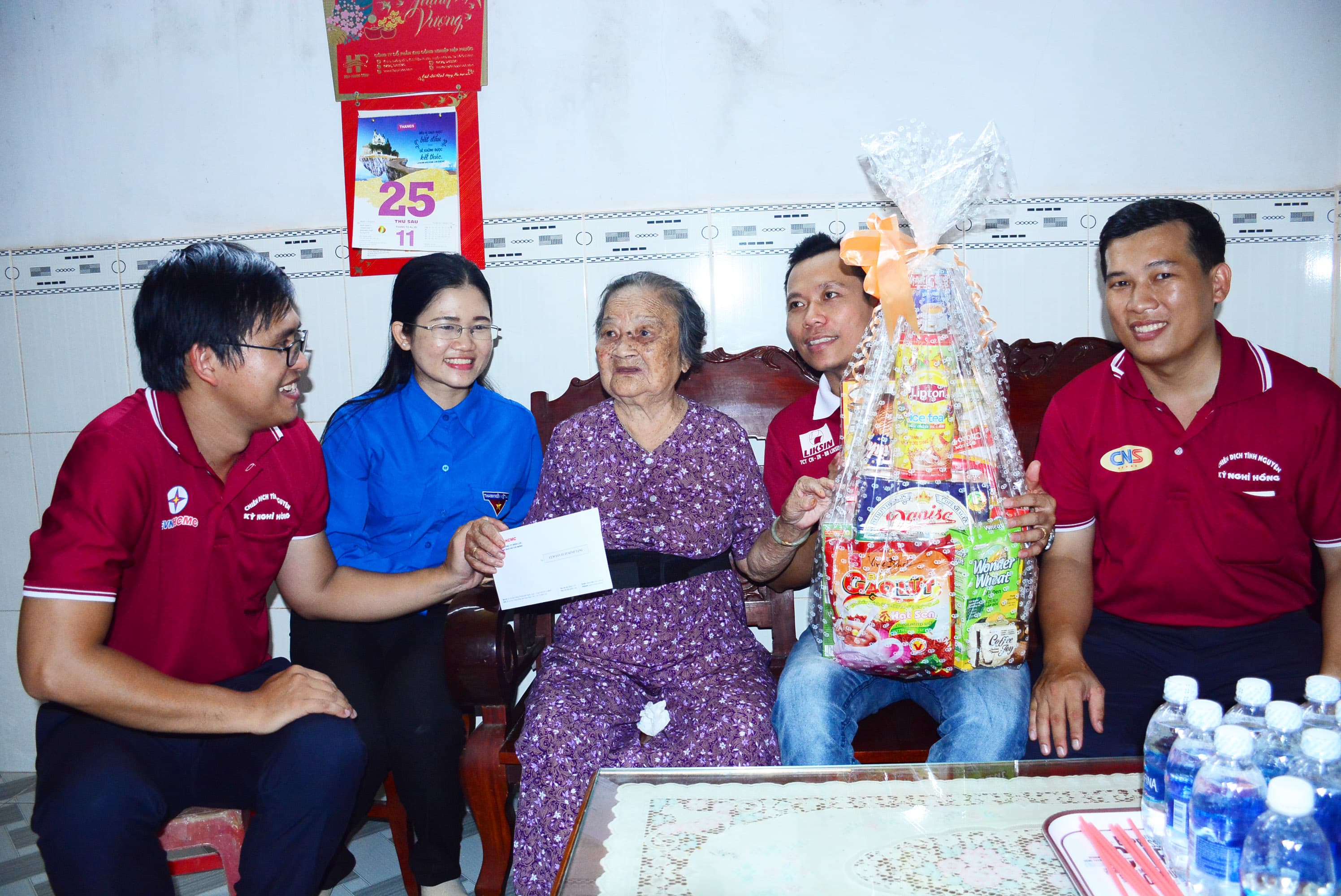 Nhiều hoạt động hưởng ứng Chiến dịch tình nguyện Kỳ nghỉ hồng năm 2018