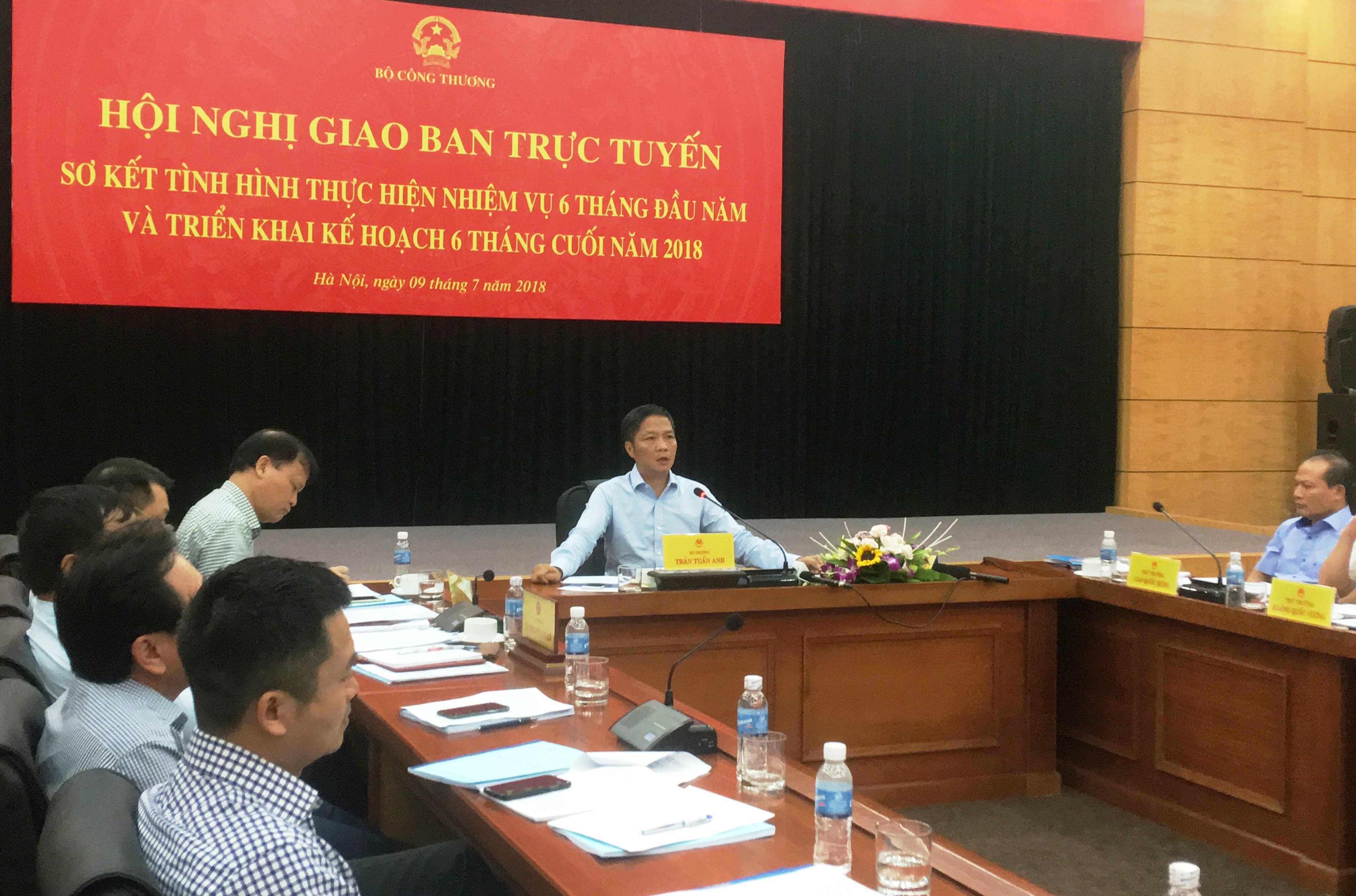 Công nghiệp chế biến chế tạo tiếp tục là động lực chính cho tăng trưởng