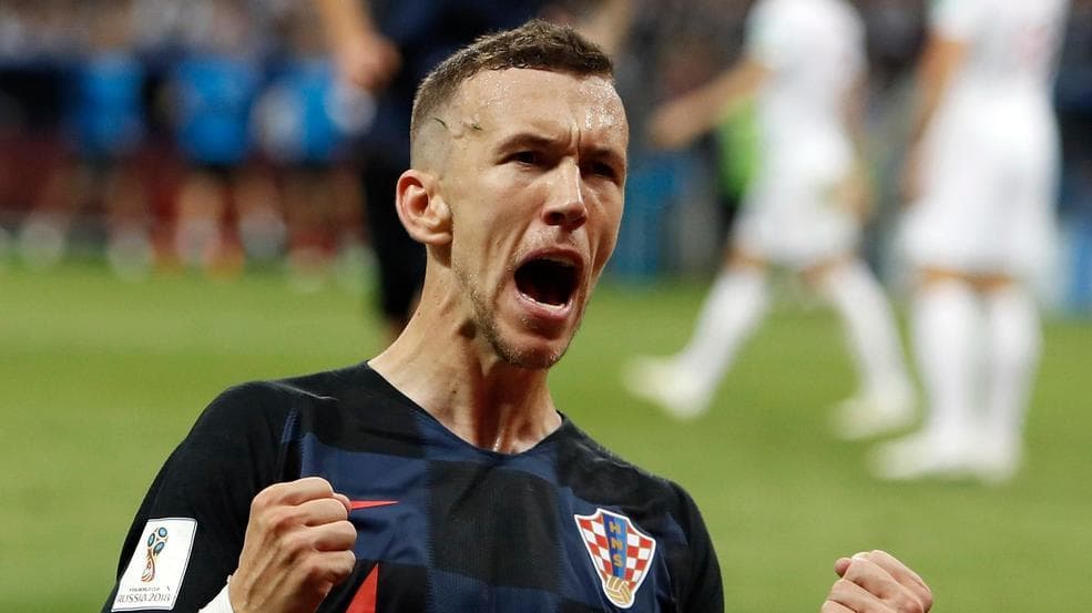 “Người không phổi” Ivan Perisic
