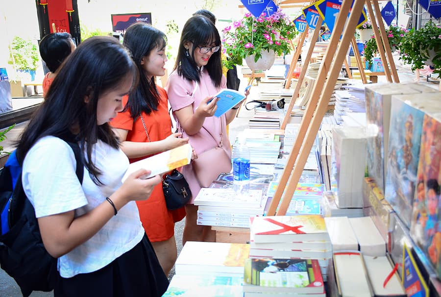 Gần 386.000 cuốn sách được bán ra tại Đường sách TP Hồ Chí Minh