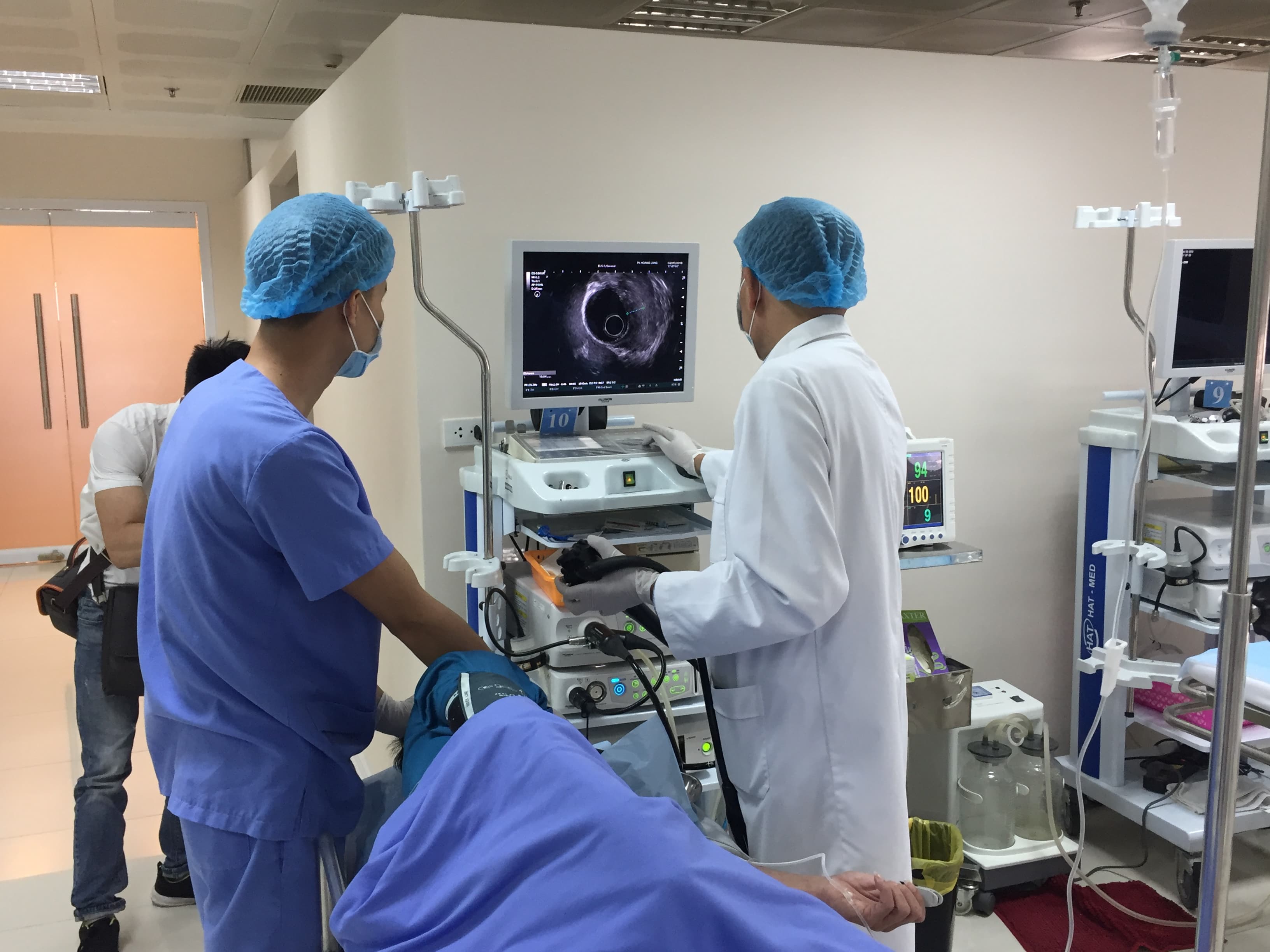 Từ hôm nay (15-7), giá 88 dịch vụ y tế do BHYT chi trả sẽ giảm