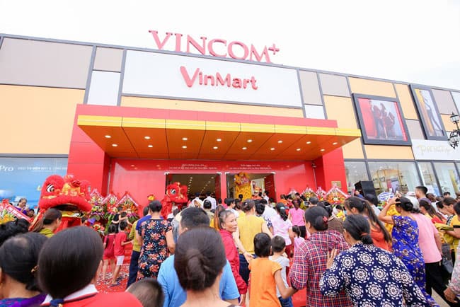 Vincom khai trương đồng loạt 3 trung tâm thương mại tại Sơn La, Nghệ An và TP Hồ Chí Minh