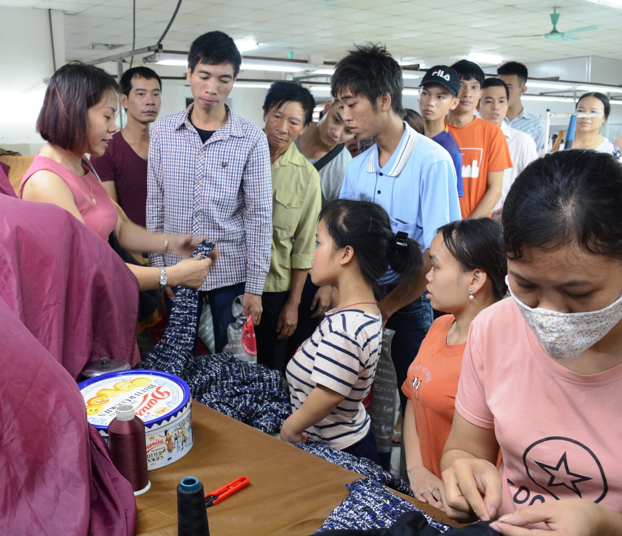 Tạo việc làm ổn định tại xưởng may cho 30 người khuyết tật