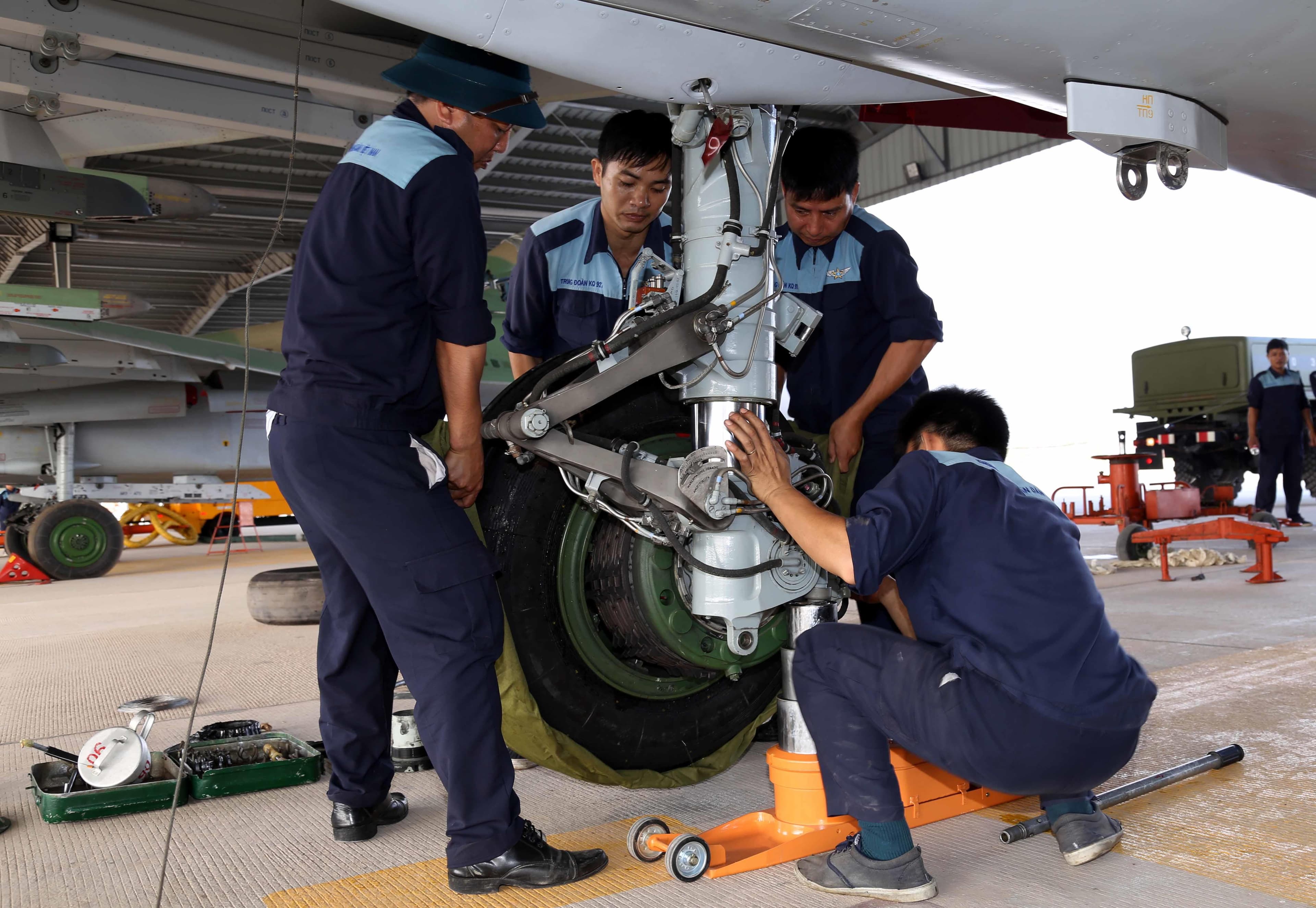 Học và làm theo lời Bác bằng những việc làm cụ thể