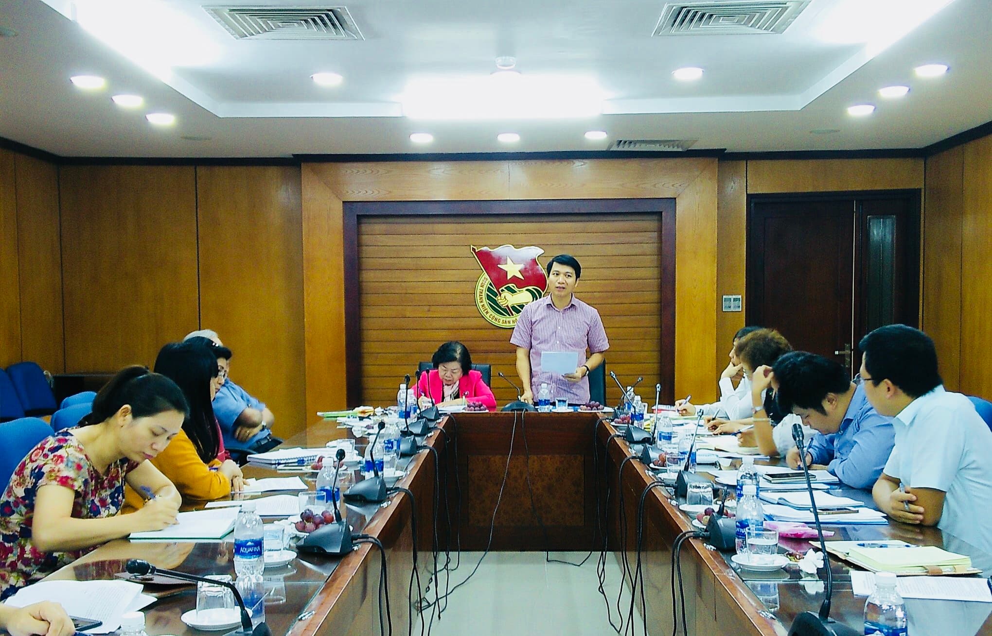Nhiều hoạt động kỷ niệm 20 năm thành lập Quỹ học bổng Vừ A Dính