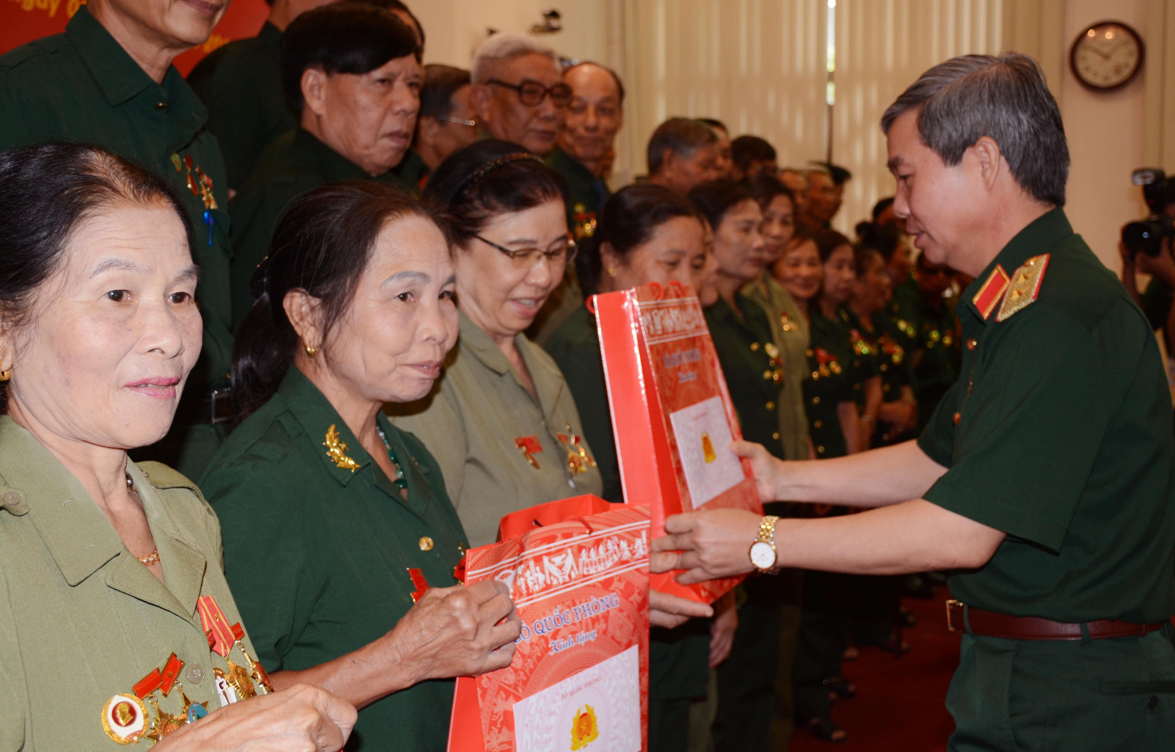 Tri ân cựu thanh niên xung phong Chiến khu Việt Bắc