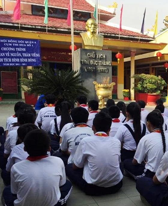 Thêm tự hào và tôn kính Bác Tôn