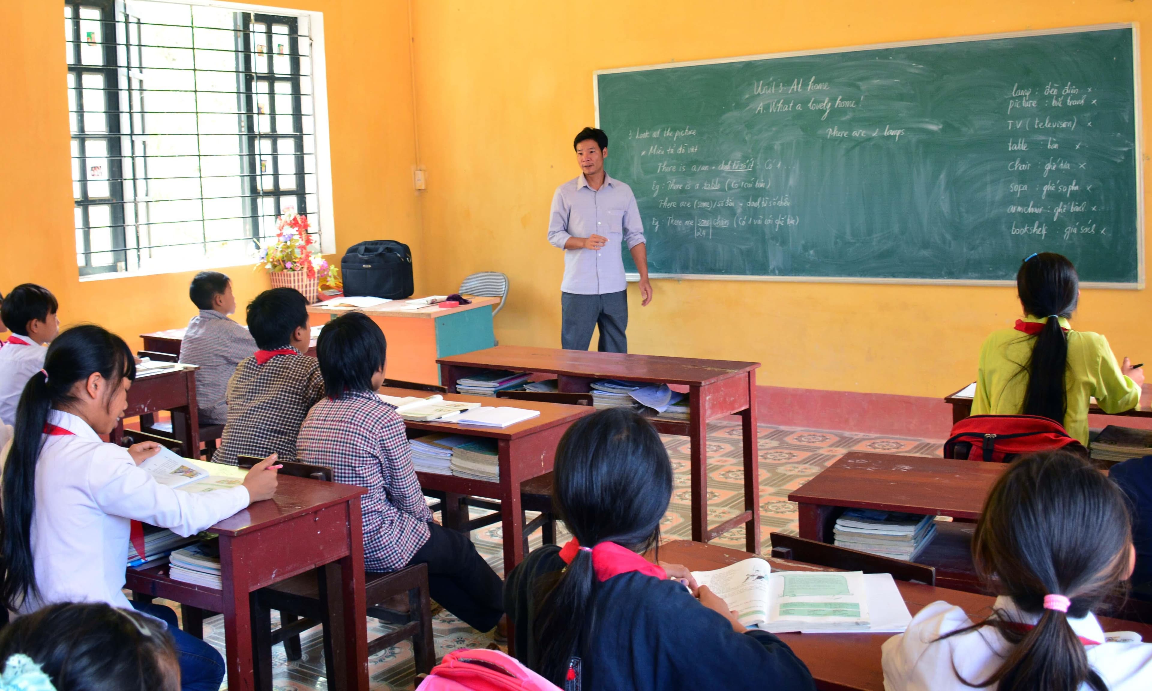 Dạy và học tiếng Anh: Cần tránh gò bó, ép buộc