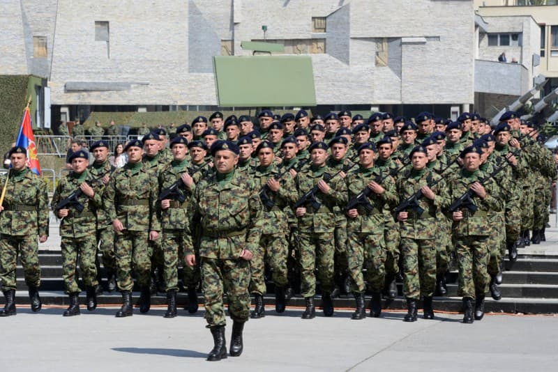 Serbia cân nhắc tái duy trì nghĩa vụ quân sự bắt buộc