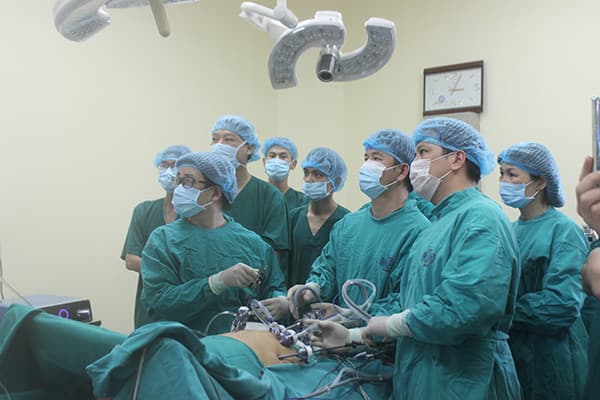 Bệnh viện K phẫu thuật thành công u gan đa ổ bằng phương pháp nội soi