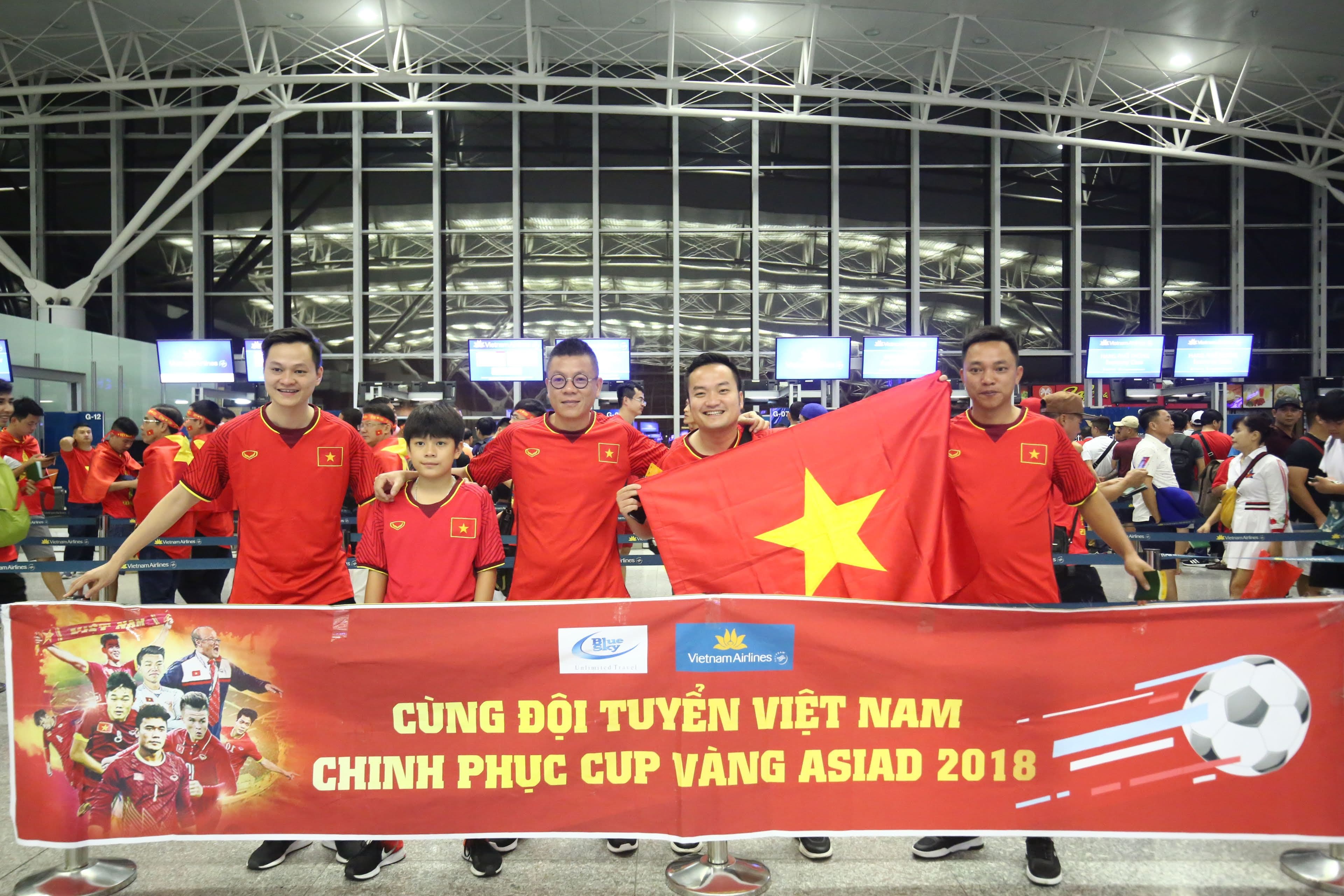 Đội tuyển Olympic Việt Nam có thêm “cầu thủ thứ 12"