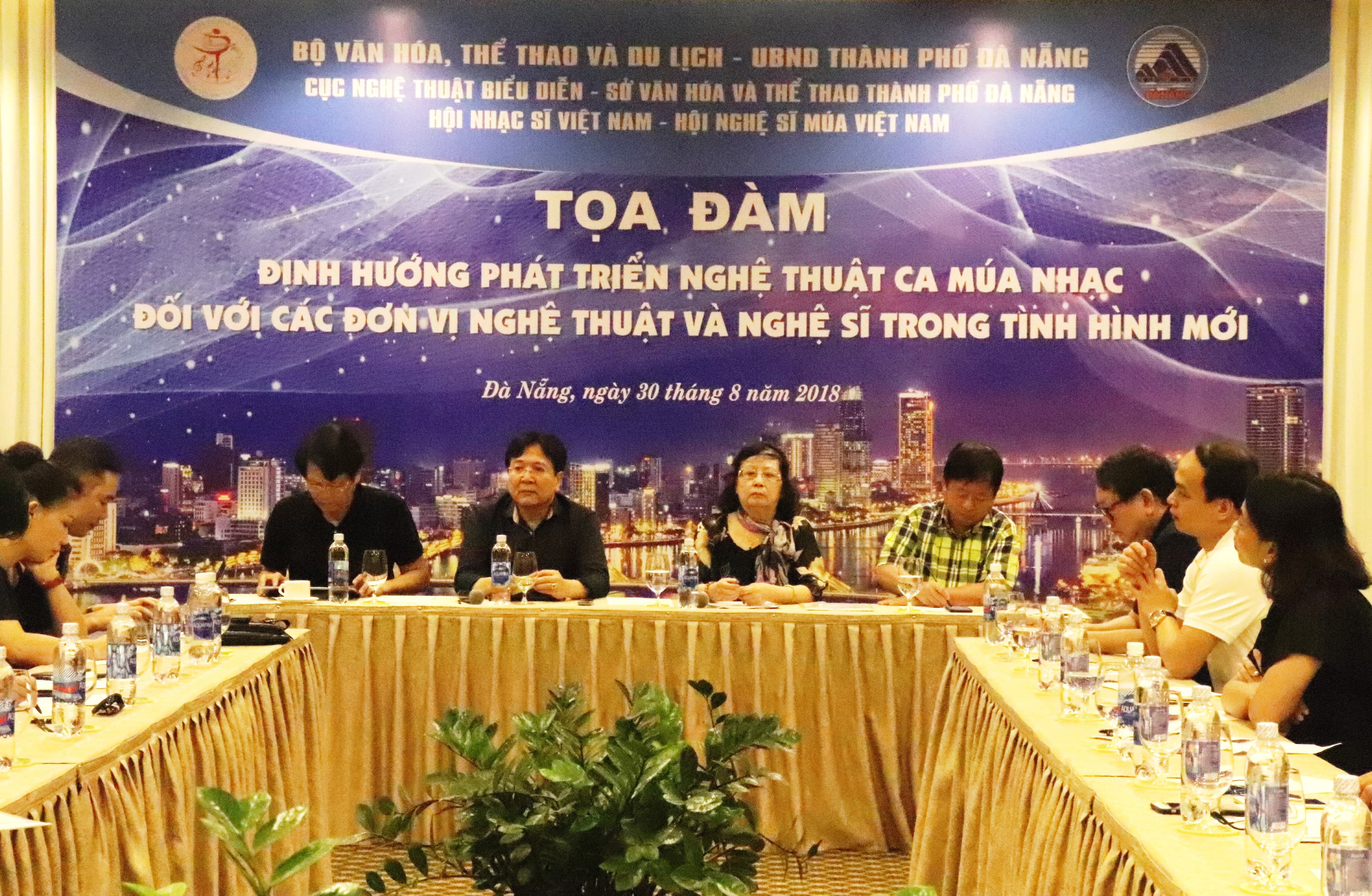 Định hướng phát triển nghệ thuật ca múa nhạc trong tình hình mới