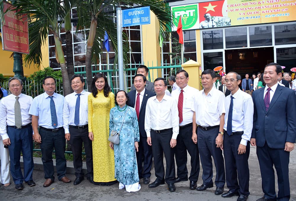 TP Hồ Chí Minh tổ chức Lễ đặt tên đường Dương Quang Trung