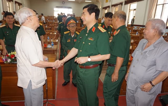 Bộ Tổng Tham mưu gặp mặt đại diện các thế hệ cán bộ khu vực phía Nam