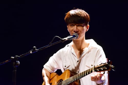 Thần đồng guitar Hàn Quốc Sungha Jung sắp biểu diễn tại Việt Nam