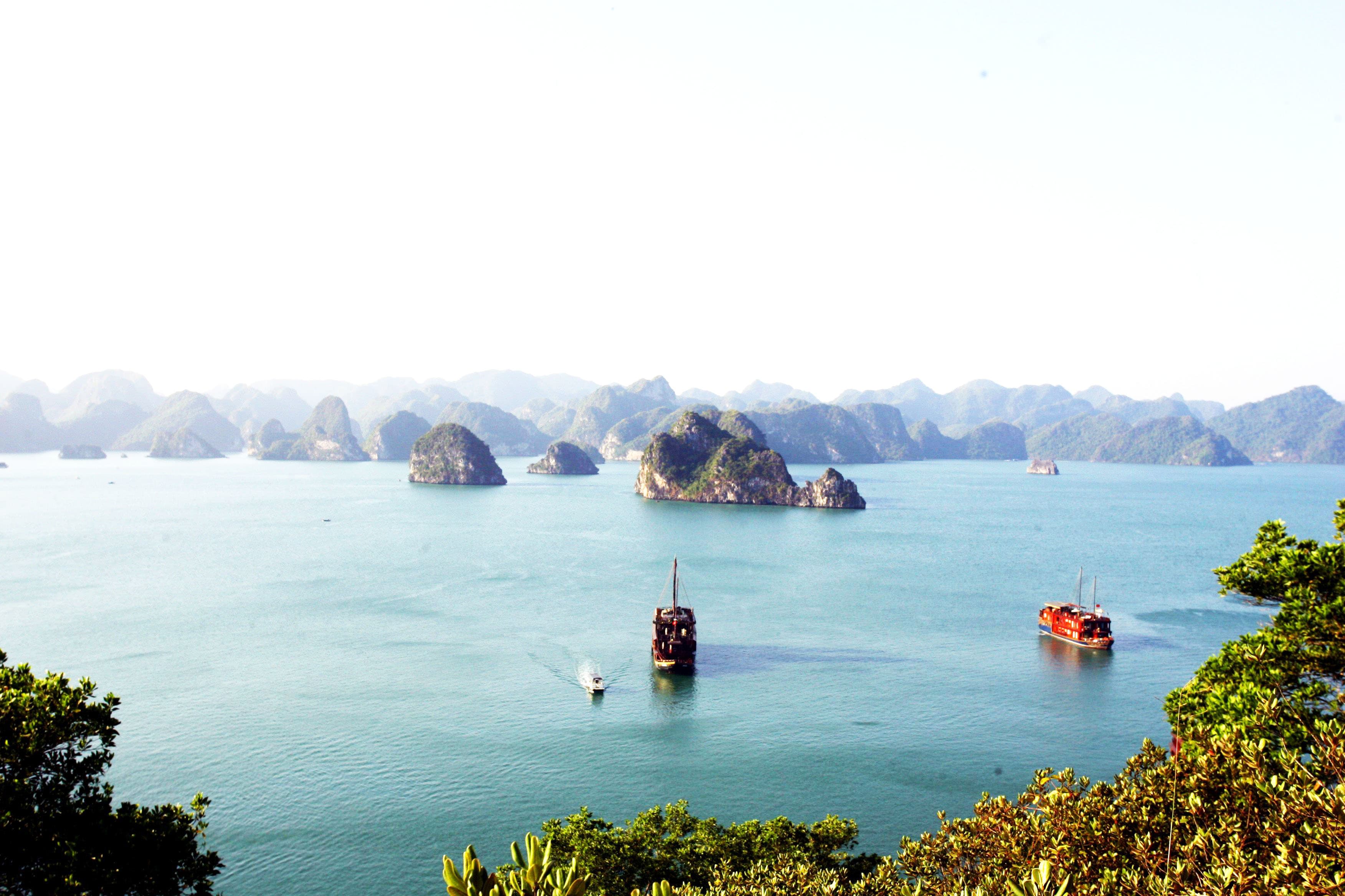Việt Nam - “Điểm đến hàng đầu châu Á”