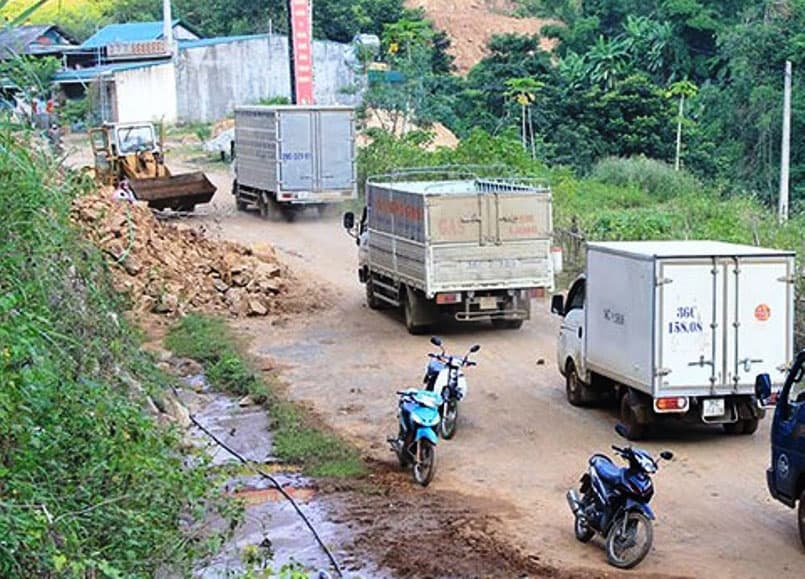 Thanh Hóa: Thông đường lên huyện Mường Lát sau nhiều ngày cô lập