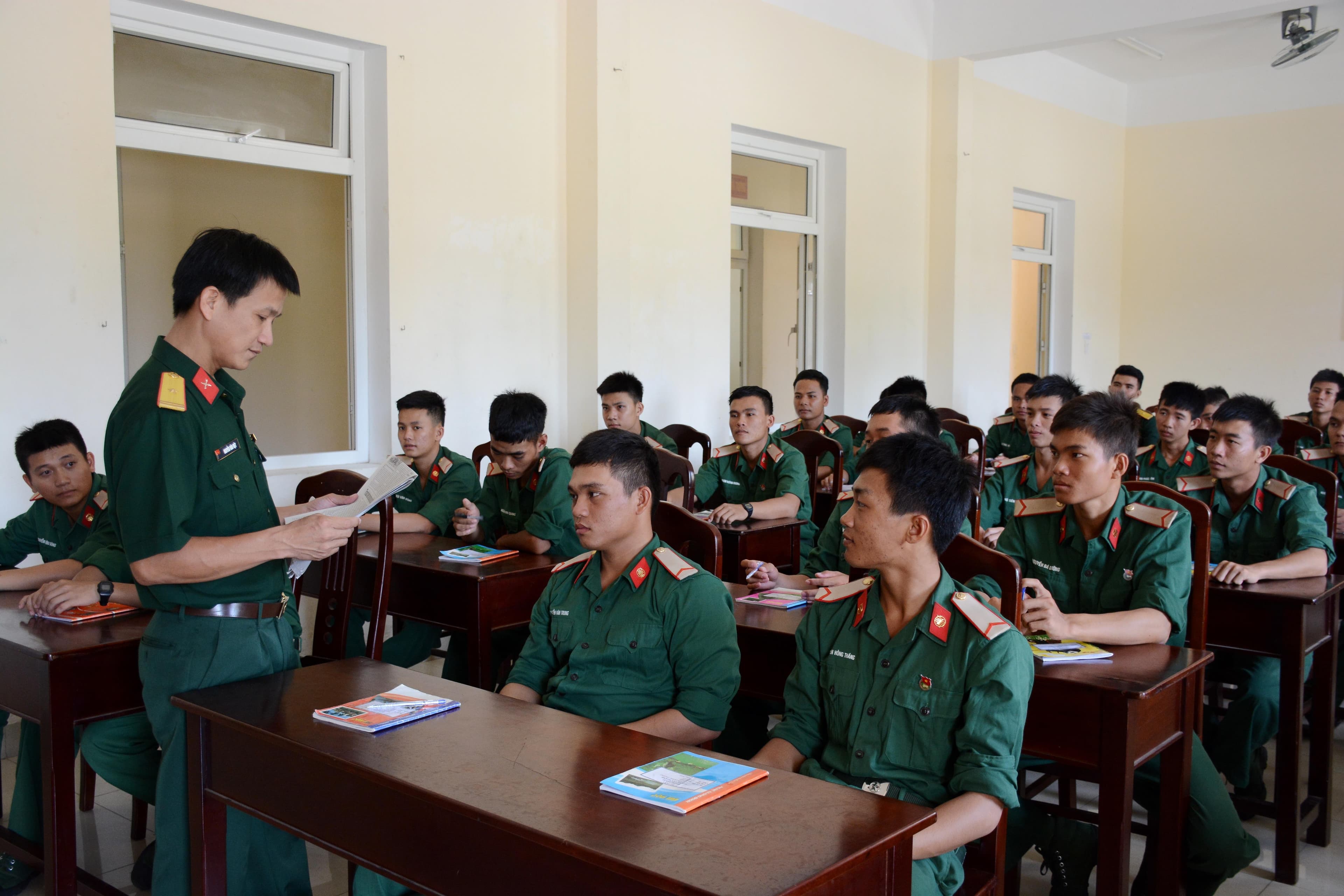 Phong trào “Nói không với thuốc lá” ở Lữ đoàn 575