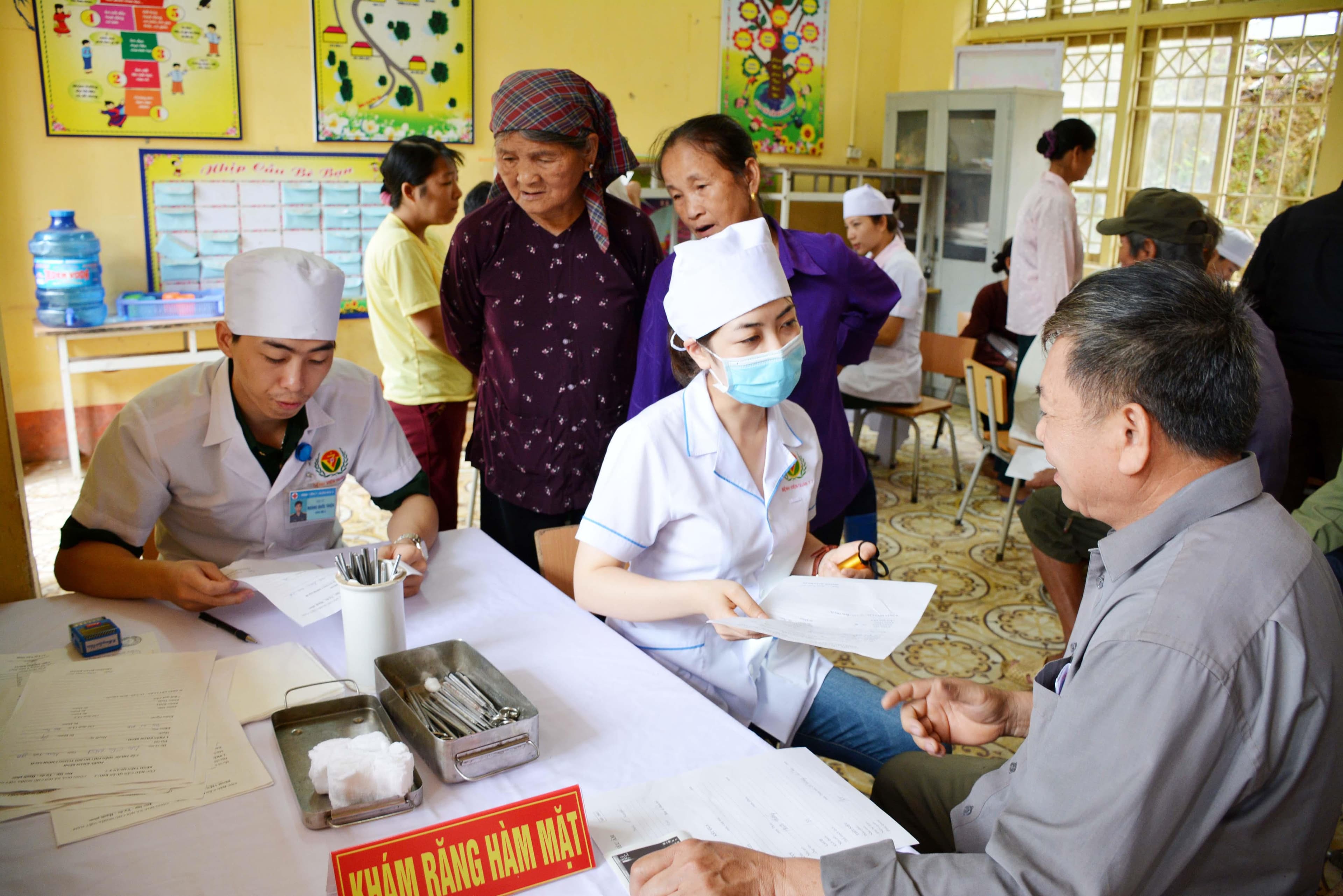 Phát huy sức mạnh của các lực lượng y tế vì sức khỏe cộng đồng