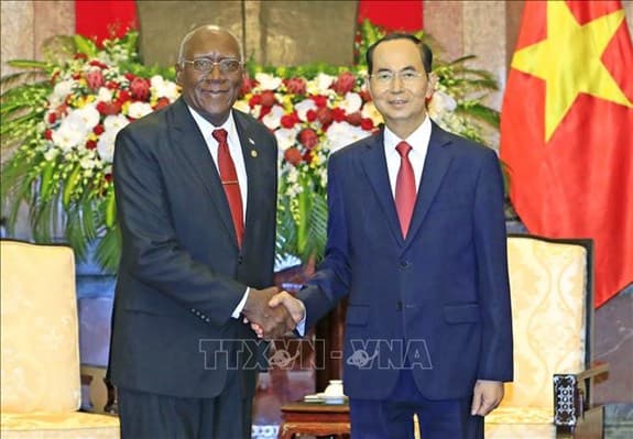 Lãnh đạo Đảng, Nhà nước tiếp Phó Chủ tịch thứ nhất Hội đồng Nhà nước và Hội đồng Bộ trưởng Cuba