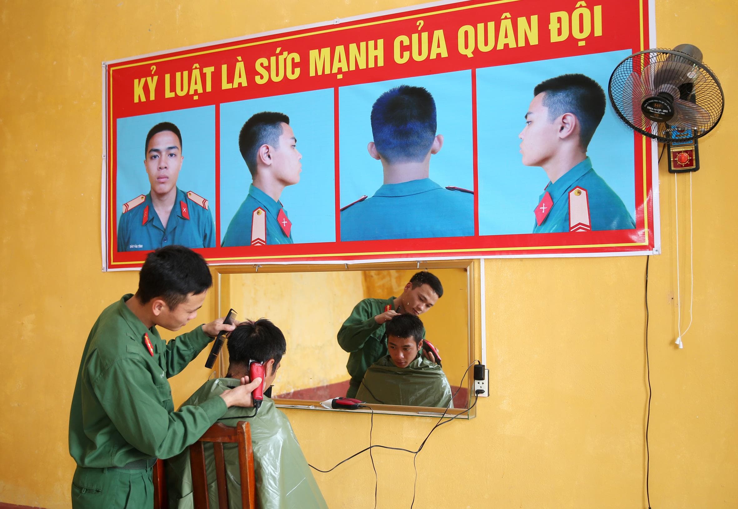 Hòm thư góp ý - nơi hiến kế để xây dựng đơn vị