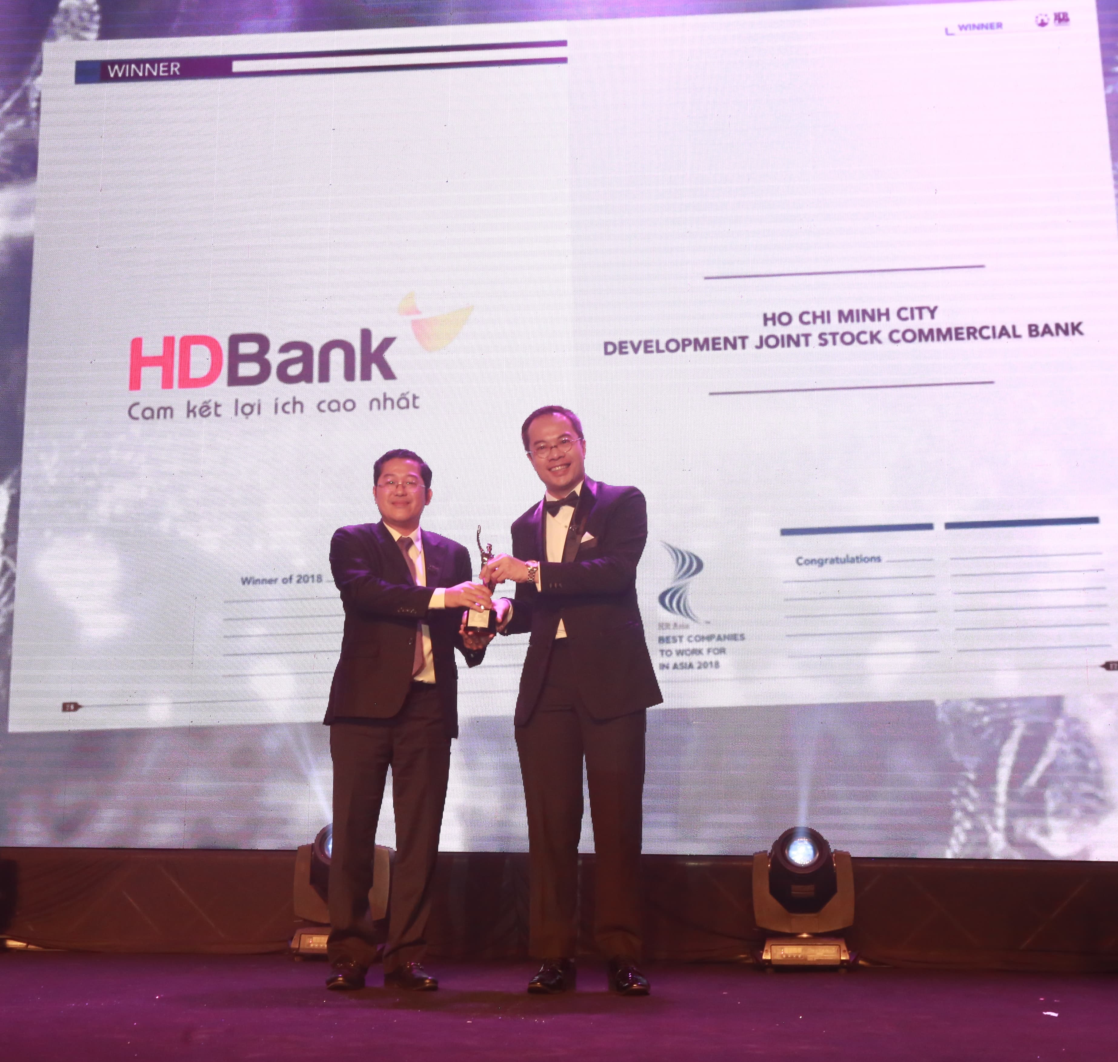 HDBank nhận danh hiệu “Nơi làm việc tốt nhất châu Á”