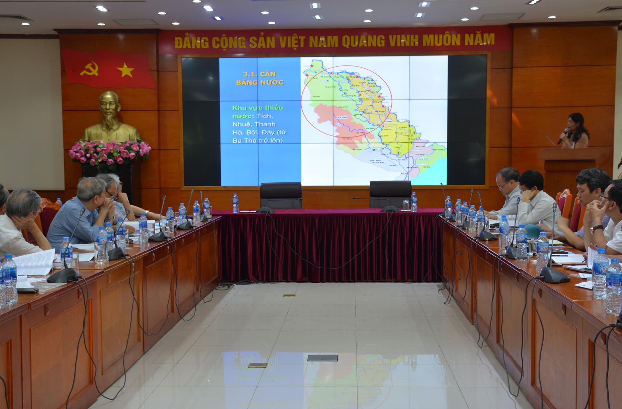 Bàn giải pháp chống ngập úng cho Hà Nội và các địa phương thuộc lưu vực sông Đáy