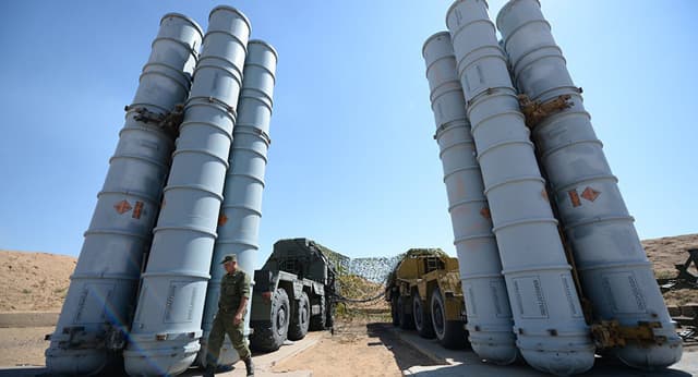Nga đang biến không phận Syria thành “vùng không thể xâm phạm”