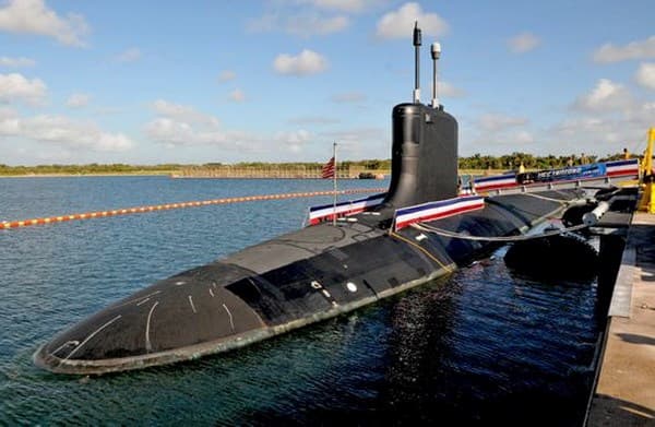 Mỹ hạ thủy tàu ngầm tấn công USS Indiana mới