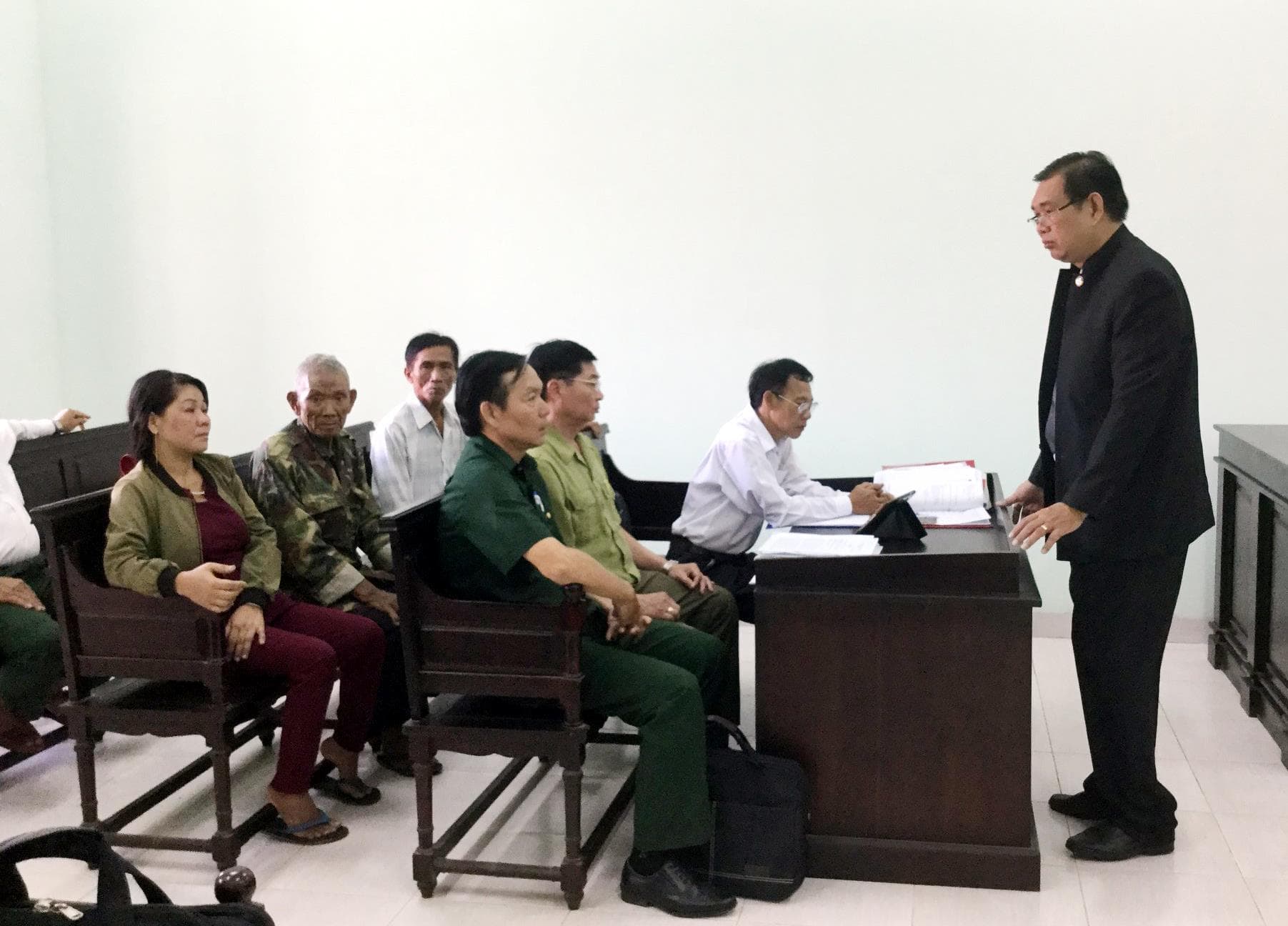 Chờ đợi phán quyết công bằng, công tâm
