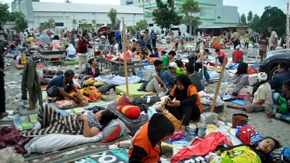 Động đất, sóng thần tại Indonesia: Nạn nhân thiệt mạng vượt quá 1.200 người