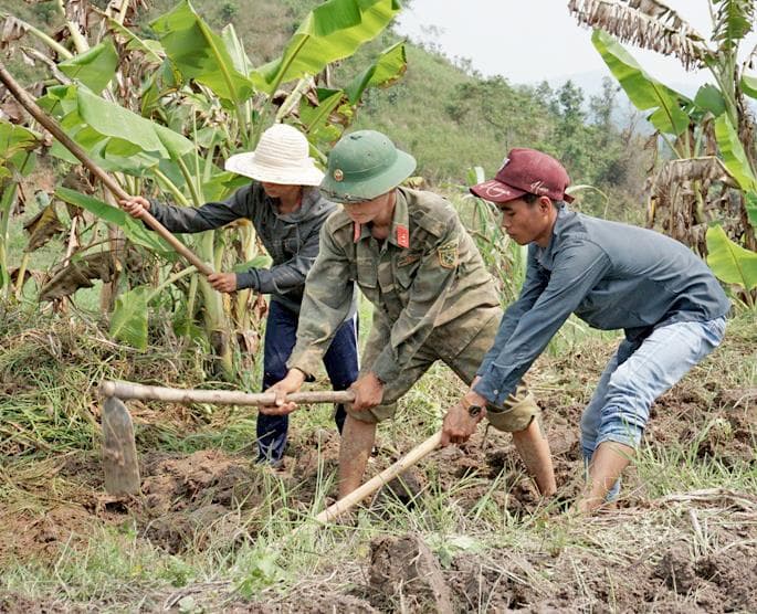 Điểm tựa vững chắc, tin cậy của nhân dân