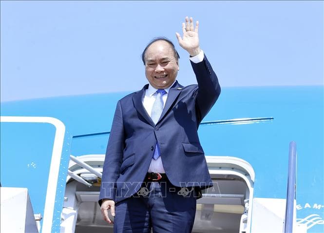 Thủ tướng Nguyễn Xuân Phúc kết thúc tốt đẹp chuyến tham dự Cuộc gặp các nhà lãnh đạo ASEAN và thăm Indonesia