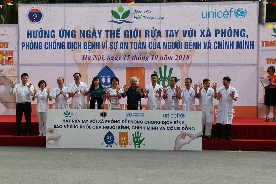 "Giảm nguy cơ mắc bệnh truyền nhiễm - Vì một Việt Nam khỏe mạnh hơn"