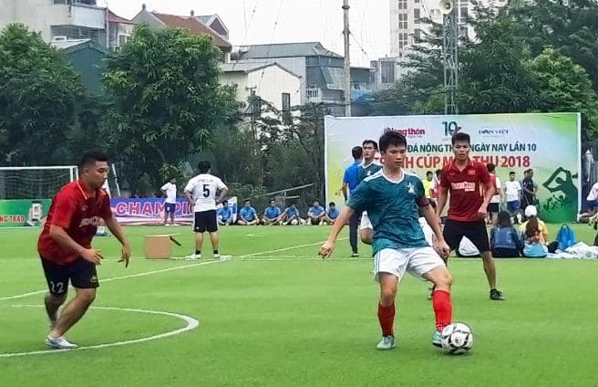 Khởi tranh Giải bóng đá Báo Nông thôn ngày nay lần thứ 10