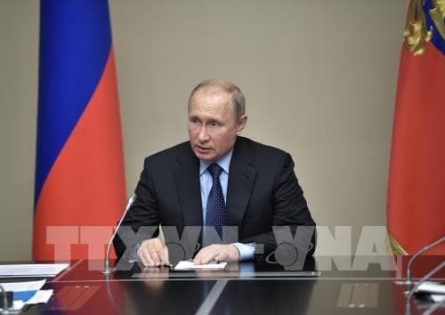 Tổng thống Nga ký sắc lệnh trừng phạt Ukraine
