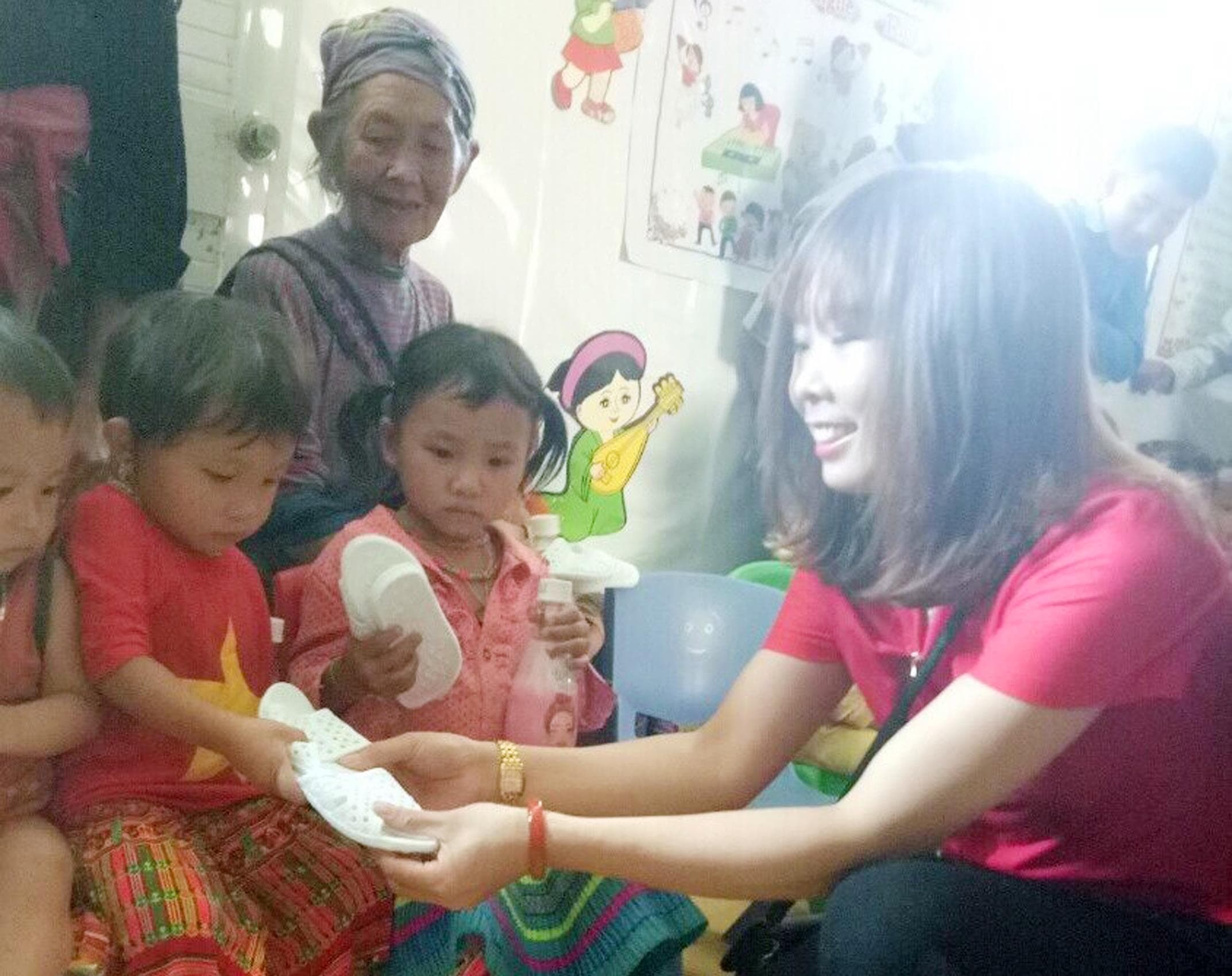 Những cánh chim thiện nguyện