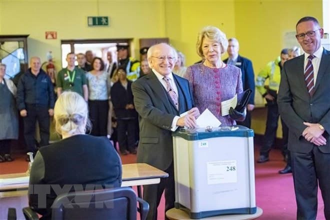 Ireland: Ông Michael Higgins tái đắc cử Tổng thống