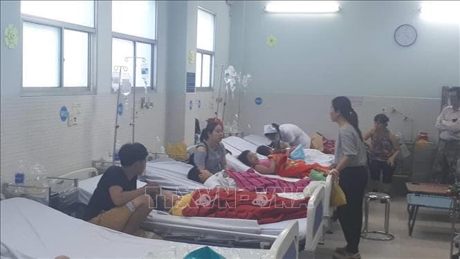 Thành phố Hồ Chí Minh: 30 trẻ em nhập viện nghi ngộ độc thực phẩm ​