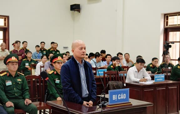 Xét xử phúc thẩm vụ án Đinh Ngọc Hệ