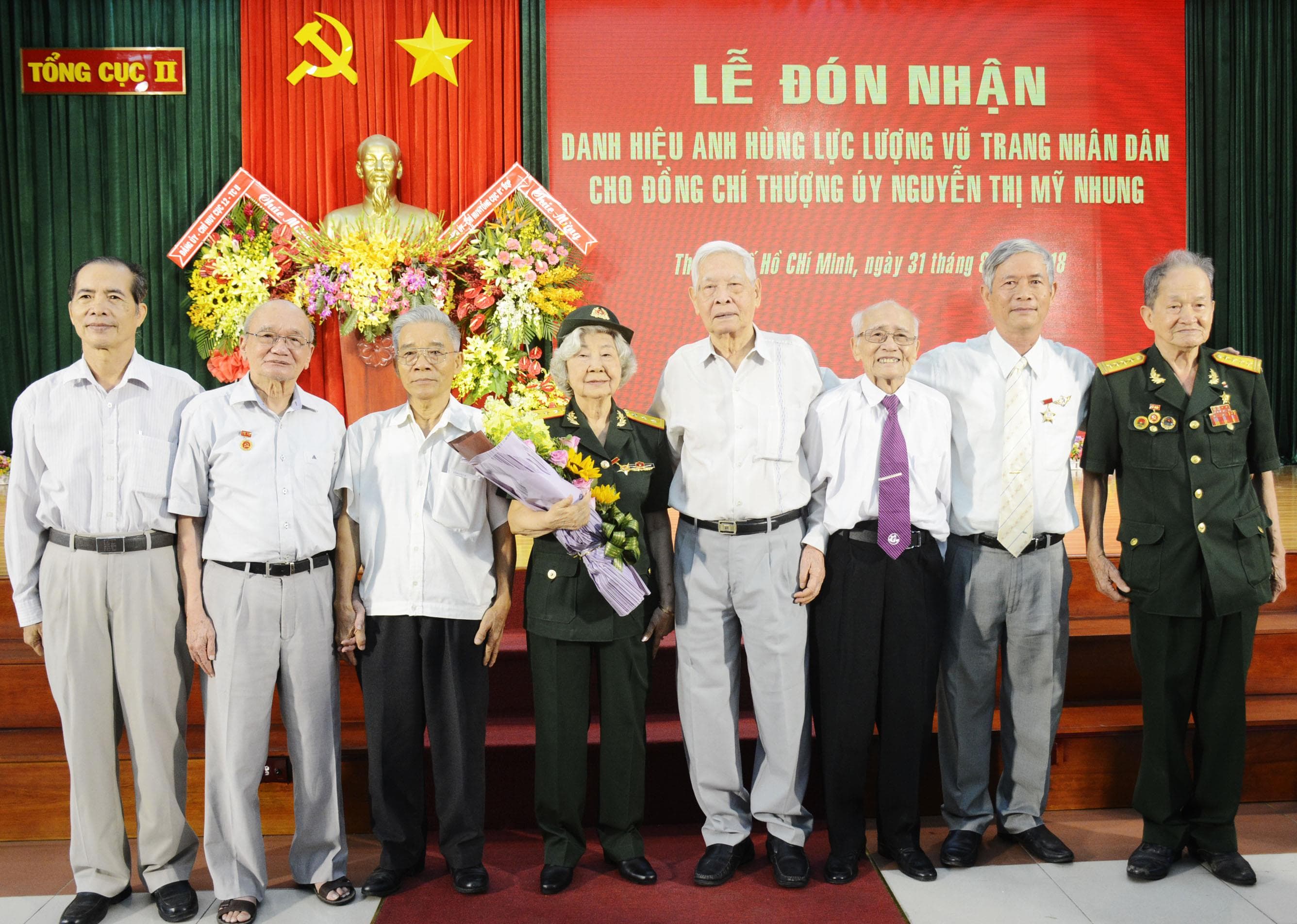 Nữ anh hùng Tám Thảo và những cuộc đấu trí cân não