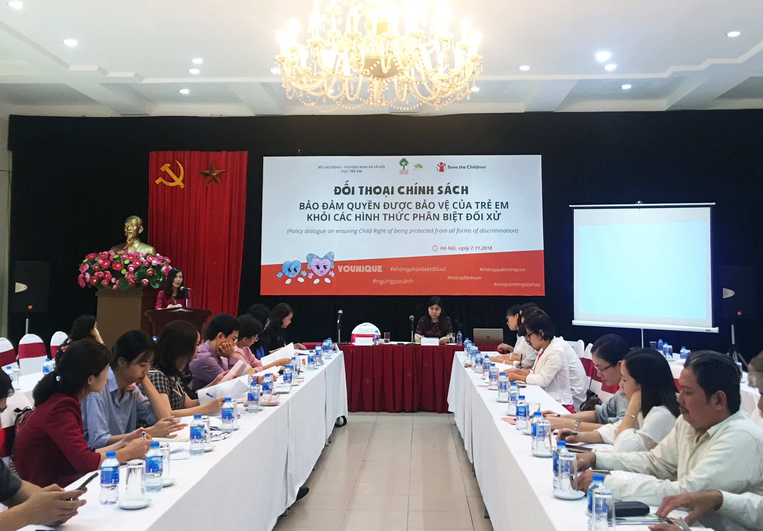Bảo đảm quyền được bảo vệ của trẻ em khỏi các hình thức phân biệt đối xử