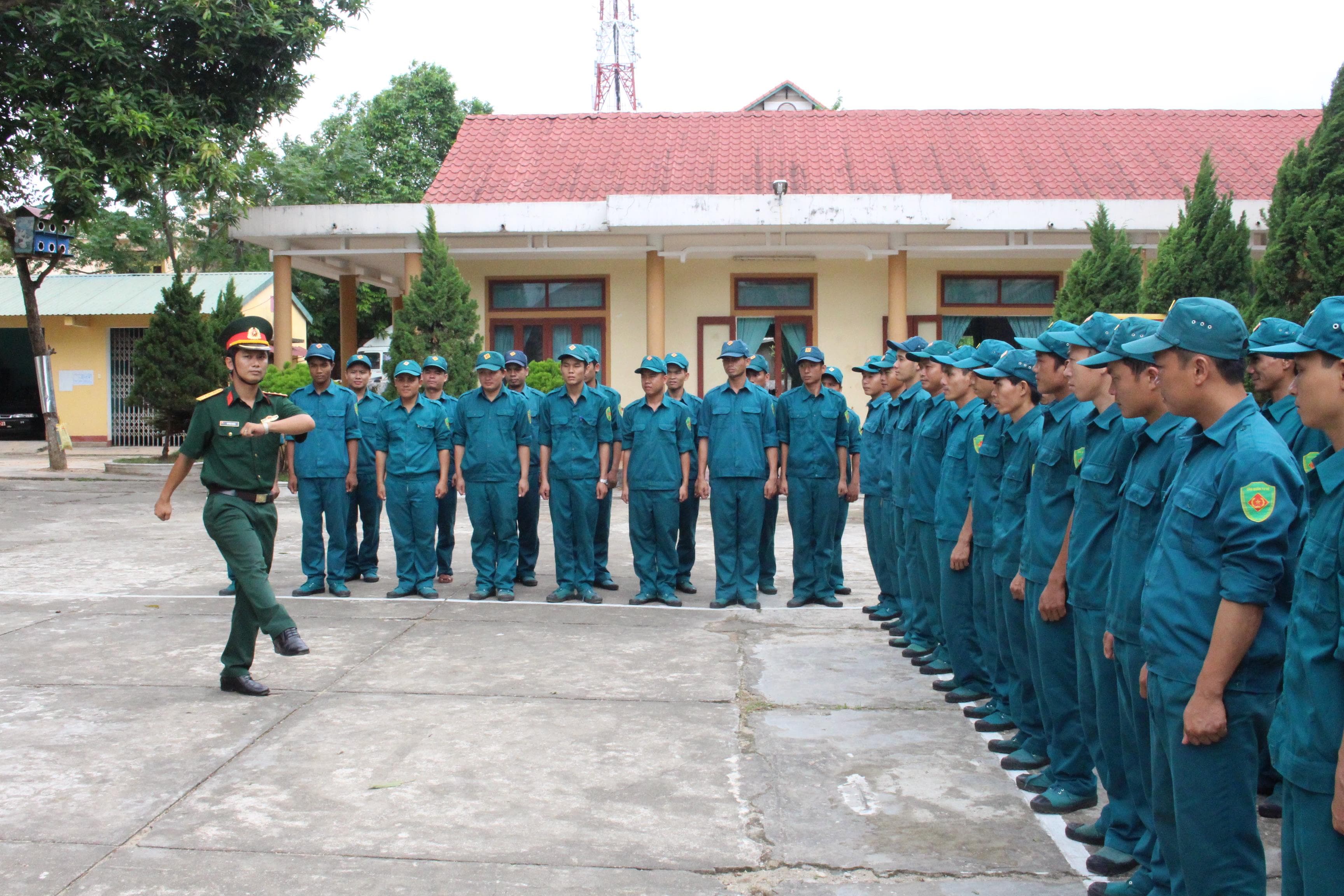 Sĩ quan dự bị - rèn tựa chính quy