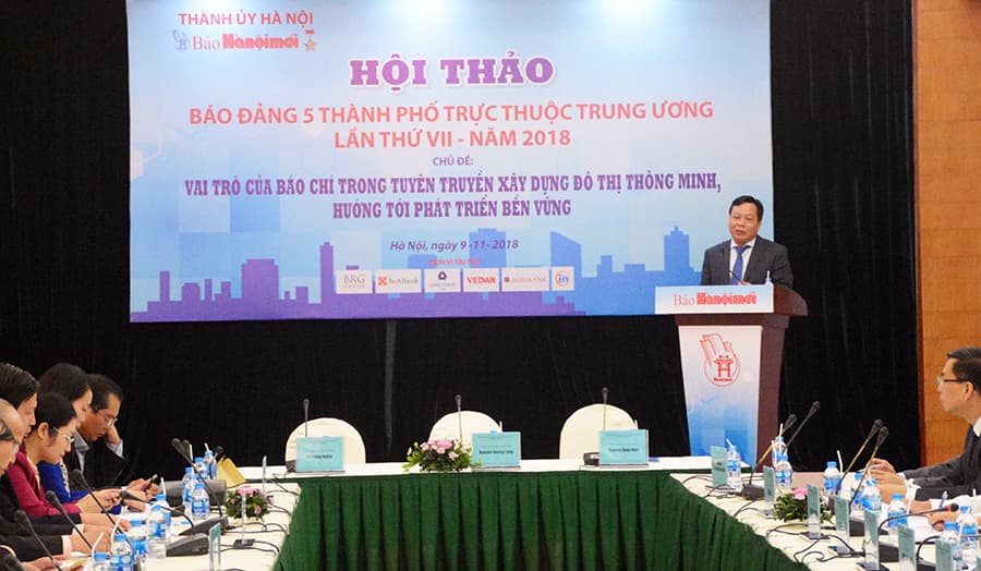 Báo chí cần phát huy vai trò trong tuyên truyền xây dựng đô thị thông minh